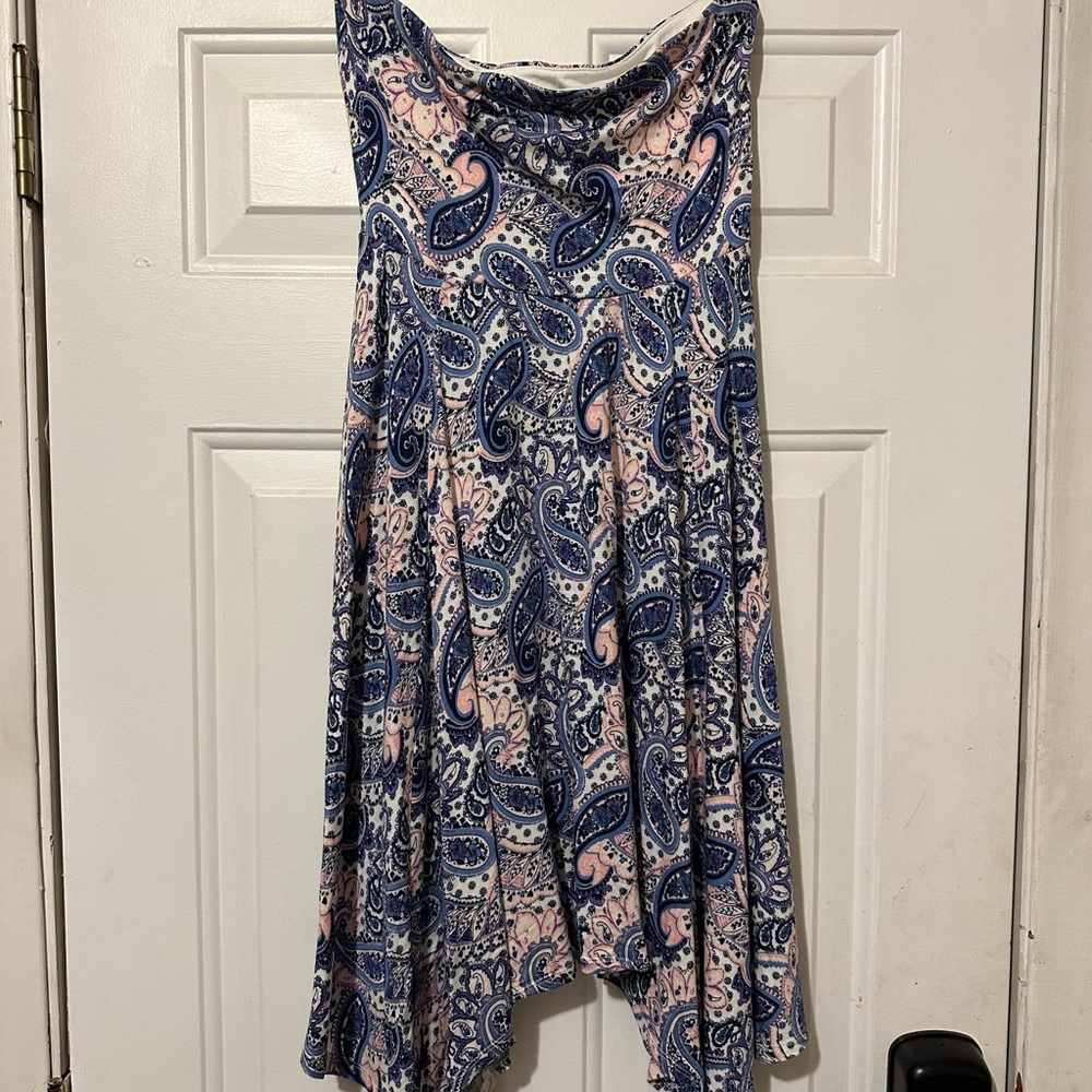 Strapless dress